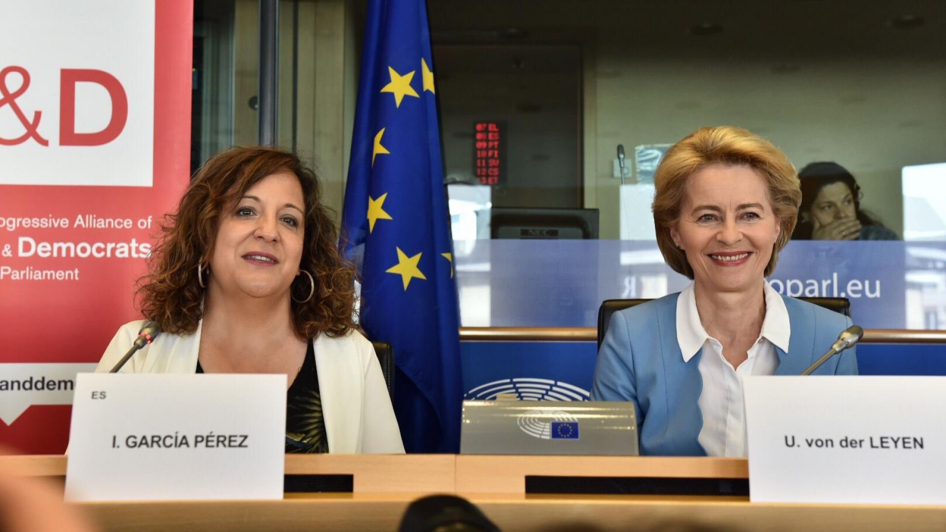 S&D president Iratxe García & Ursula von der Leyen