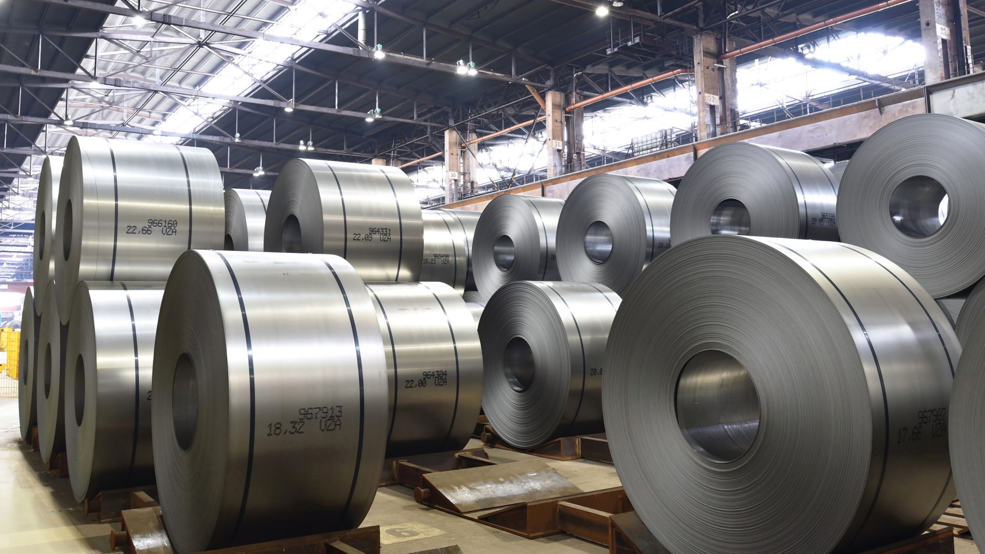industrial plant for the production of sheet metal 