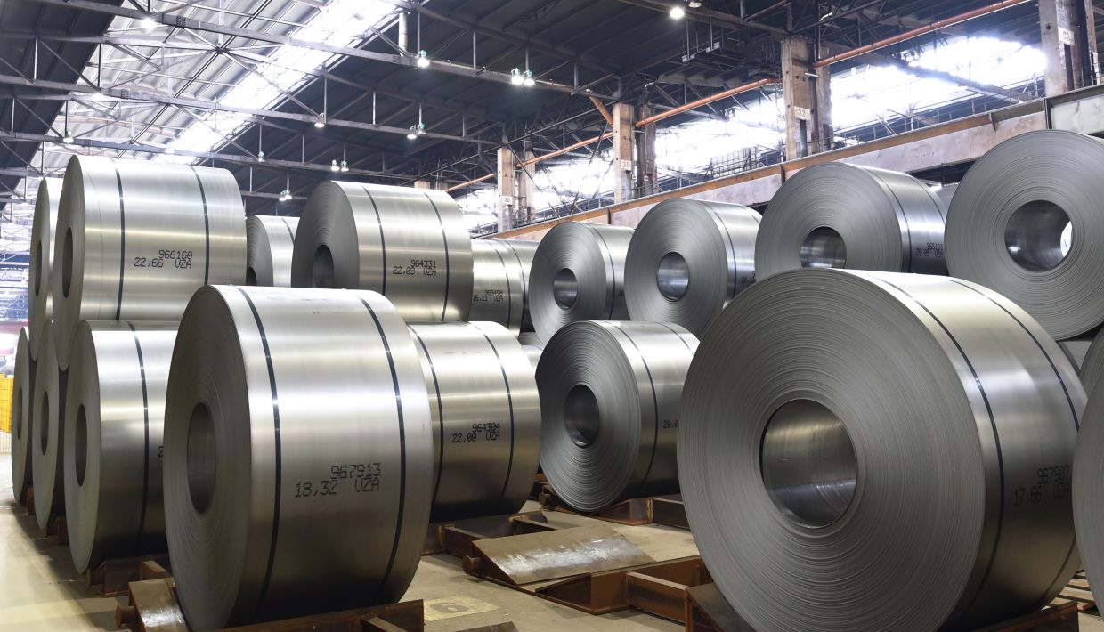 industrial plant for the production of sheet metal 