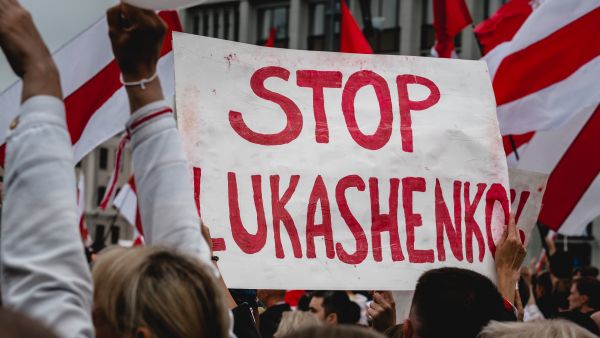 Lukashenka Belarus Minsk peaceful protestors 