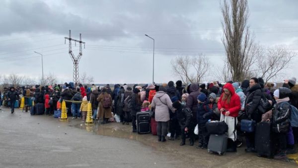 refugees Romania Moldova borders