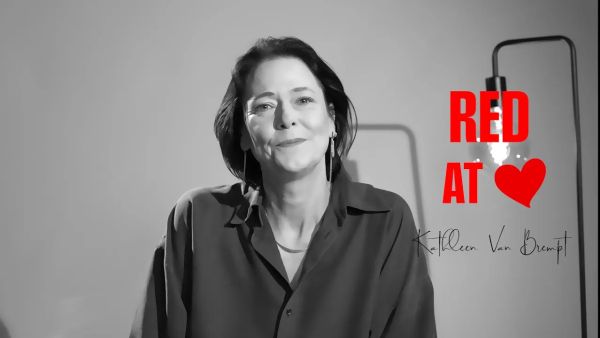 Red at ❤️ with S&D vice-president Kathleen Van Brempt