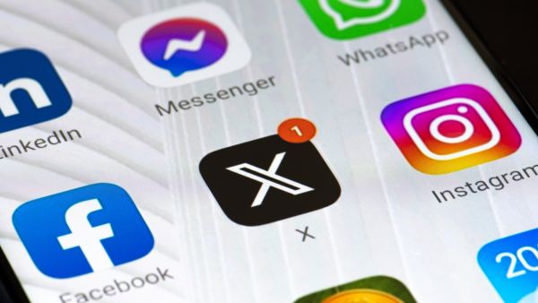 social media apps on iphone