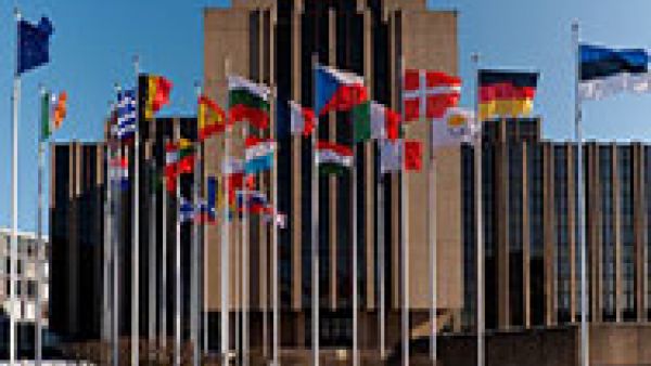 European Court of Auditors' Annual Report on the EU budget for 2013 European Court of Auditors' Annual Report on the EU budget for 2013