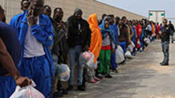 European Council must agree to fair distribution of migrants in need of protection, Sippel, binding distribution key, refugee crisis, immigration, migration, asylum, European Council, European Council must agree to fair distribution of migrants in need of protection, Sippel, binding distribution key, refugee crisis, immigration, migration, asylum, European Council,