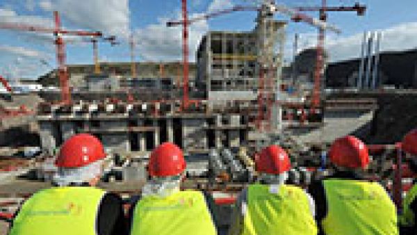 L'Europe doit faire plus pour protéger les travailleurs détachés, main-d’œuvre illicite sur le chantier de l’EPR de Flamanville, Pervenche Berès, dumping social, Jutta Steinruck, L'Europe doit faire plus pour protéger les travailleurs détachés, main-d’œuvre illicite sur le chantier de l’EPR de Flamanville, Pervenche Berès, dumping social, Jutta Steinruck,