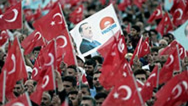 Pittella: Turkish authorities must protect political parties and media freedom, Kati Piri, Hürriyet newspaper in Istanbul, President Erdoğan and the AKP, accession, Kurdish people, Pittella: Turkish authorities must protect political parties and media freedom, Kati Piri, Hürriyet newspaper in Istanbul, President Erdoğan and the AKP, accession, Kurdish people,
