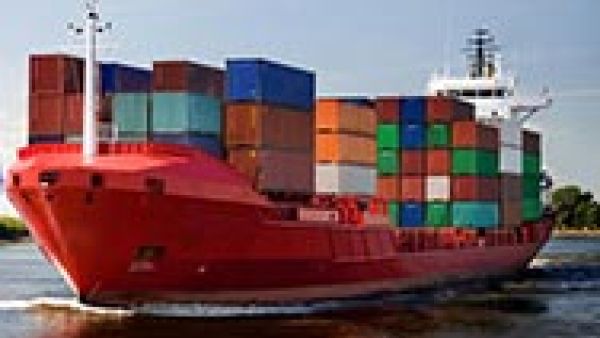 S&Ds push for strong anti-dumping instruments to tackle unfair trade competition ship with containers