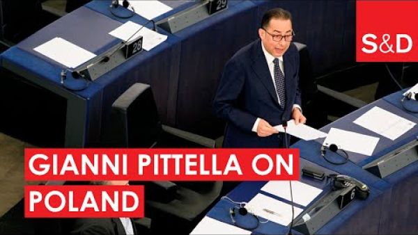 Gianni Pittella on Poland