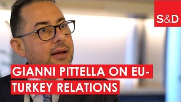 Gianni Pittella Calls for Freezing of Turkey&#039;s EU Accession Talks