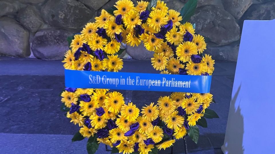 SD MEPs pay tribute to the victims of the Holocaust in the Yad Vashem Remembrance Center