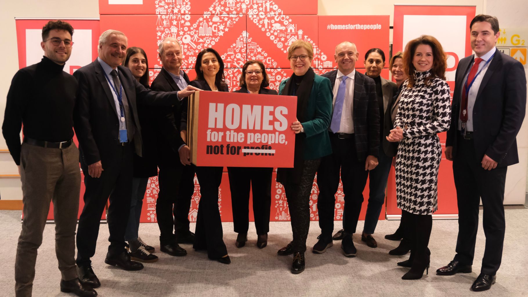 Members of the HOUS committee